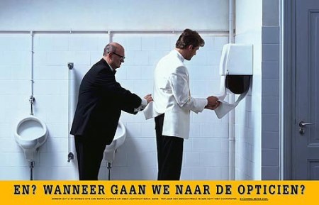 Hoje, vou postar um foto de vi um site Holandês é um anúncio que alerta para os cuidados com os olhos. A legenda é, “E? Quando é que vamos para o oftalmologista?” Eu achei bem interessante!
